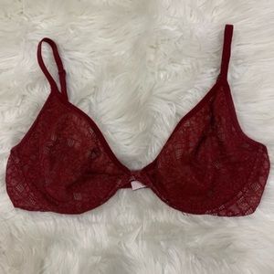 Victoria’s Secret Body by Victoria unlined red plunge bra